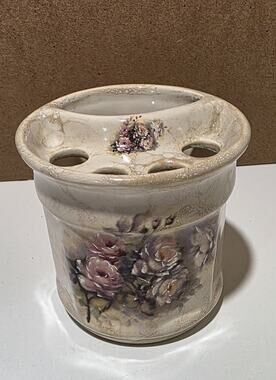 Vintage VB Athena Pottery floral ceramic shaving or toothbrush Holder